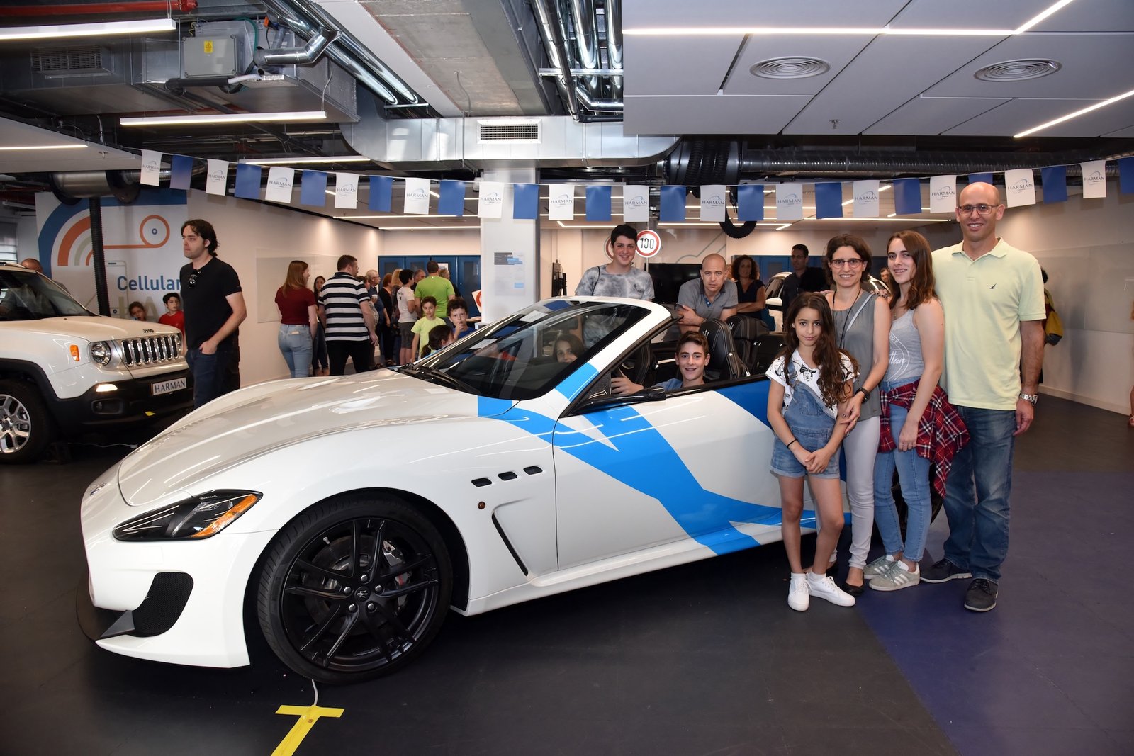 יום משפחה בחברת ההייטק עם מכונית בשווי מיליון שקל