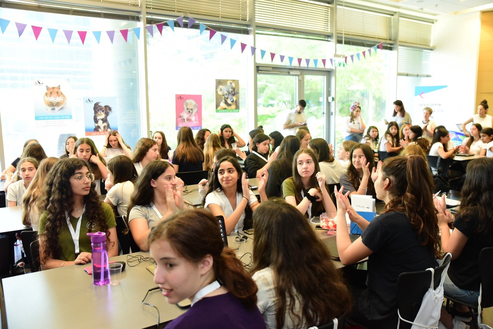 תכנית חדשנית לנערות במקצועות ההייטק והסייבר הושקה ברעננה