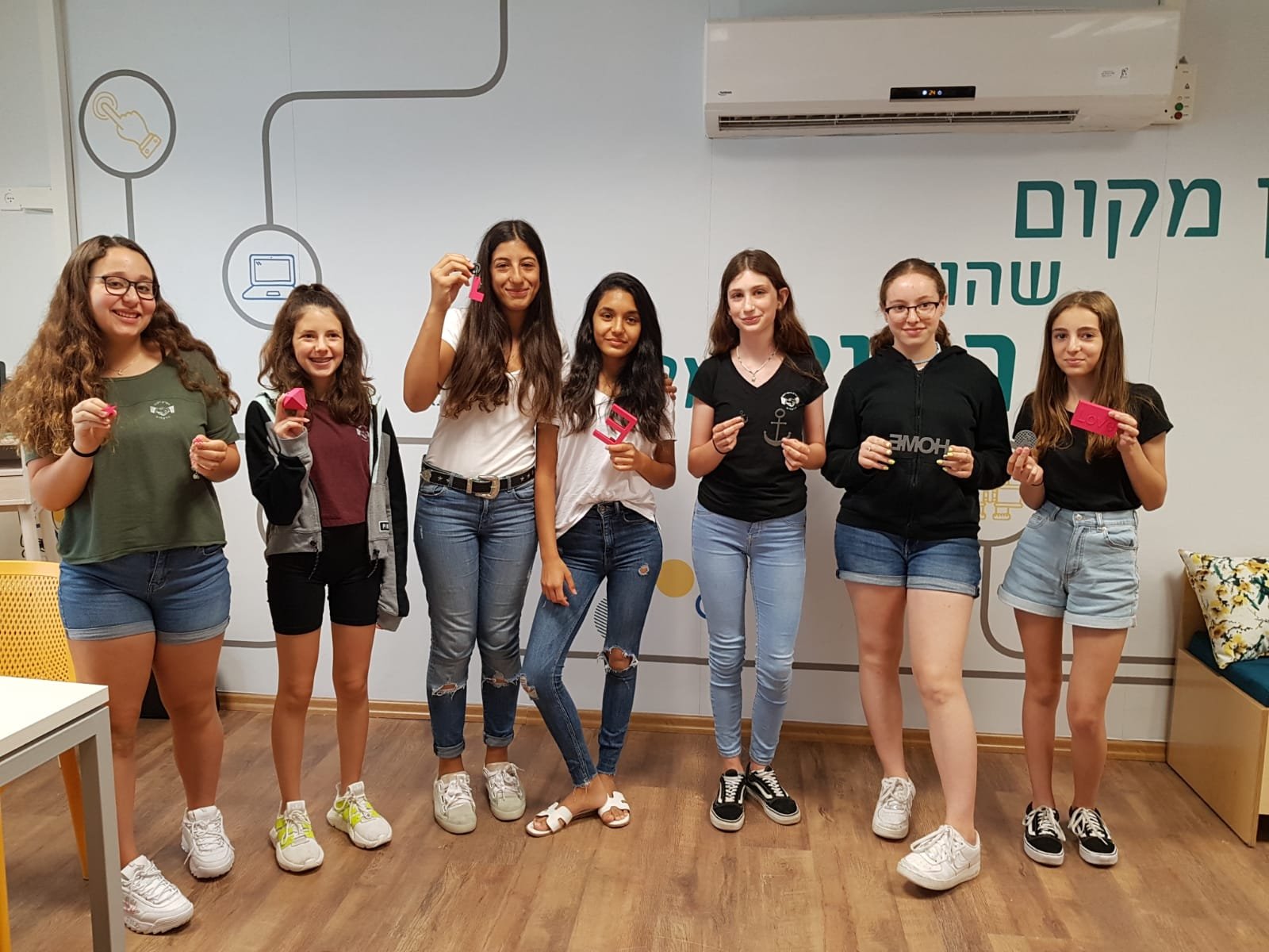 חברת ההייטק PTC יזמה פרויקט התנדבותי שמטרתו לעודד בנות להשתלב בתחומי המדעים