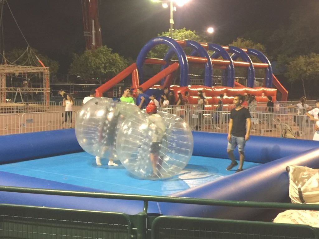 הבילוי הלילי של בני הנוער בהרצליה