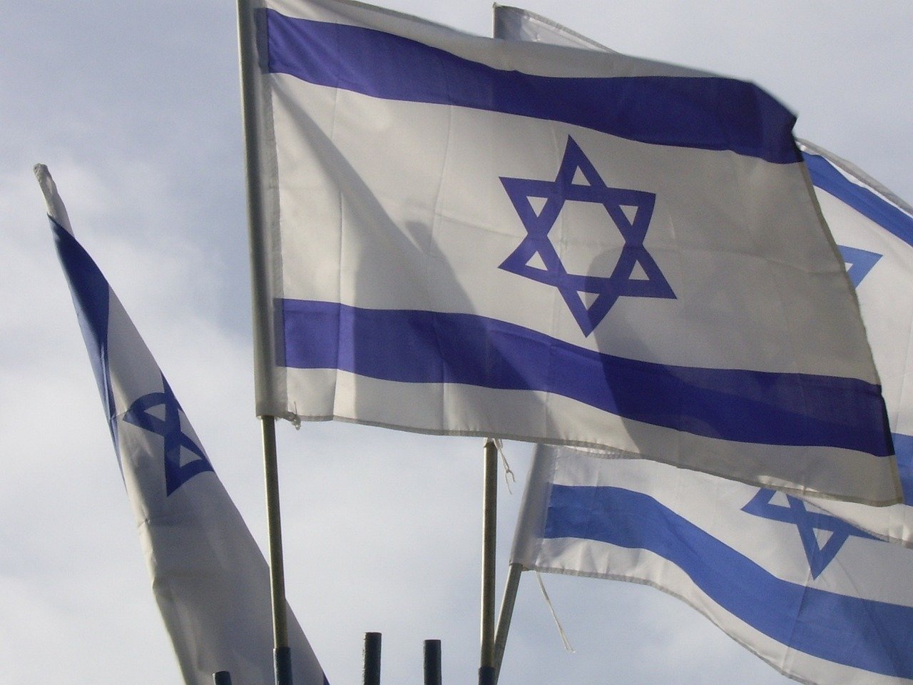 עיריית רעננה תציין את יום הזיכרון לחללי מערכות ישראל ופעולות האיבה  בטקס זיכרון משודר